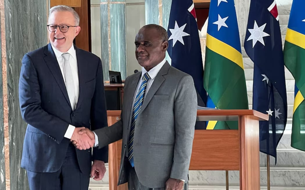 Jeremiah Manele met Anthony Albanese in Canberra last year. (Reuters: Kirsty Needham)