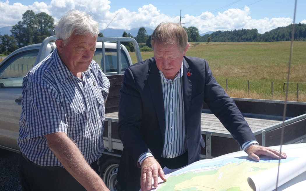 Bernie Monk, left, and Environment Minister Nick Smith.