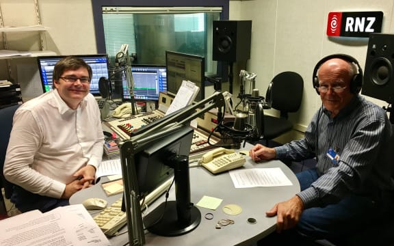 David Morriss and Peter Fry co-present Classic Afternoons.