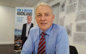 Left-leaning Auckland mayoral candidate Phil Goff proposes a maximum 2.5 percent average rates rise.