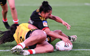 Manawa fullback Tenika Willison scores a try.
Chiefs Manawa v Hurricanes Poua, Super Rugby Aupiki, Semi-Final 2. North Harbour Stadium, Sunday 19 March 2023. © Photo: Andrew Cornaga / www.photosport.nz