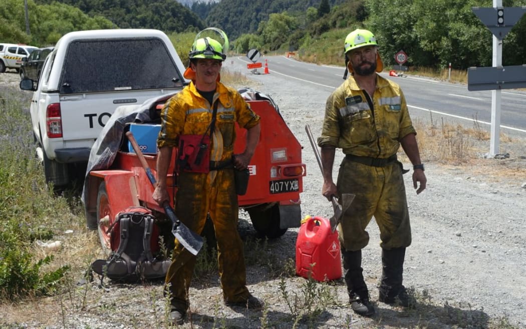 DOC fire fighters Anthony Duncan (Right) and Andrew Jollieffe (left) who have been fighting the Arthur's Pass fire.