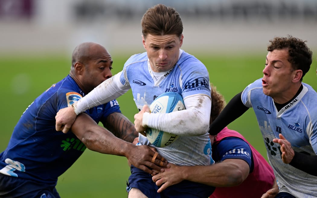 Beauden Barrett during a Blues training session. Super Rugby Pacific, Alexandra Park, Auckland, New Zealand. Tuesday 28 May 2024. © Photo credit: Andrew Cornaga / www.photosport.nz