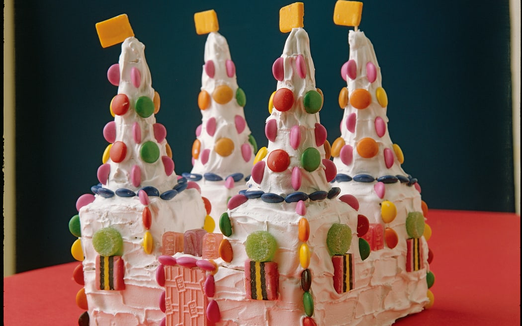 Castle cake, Australian Women's Weekly Birthday Cake Book