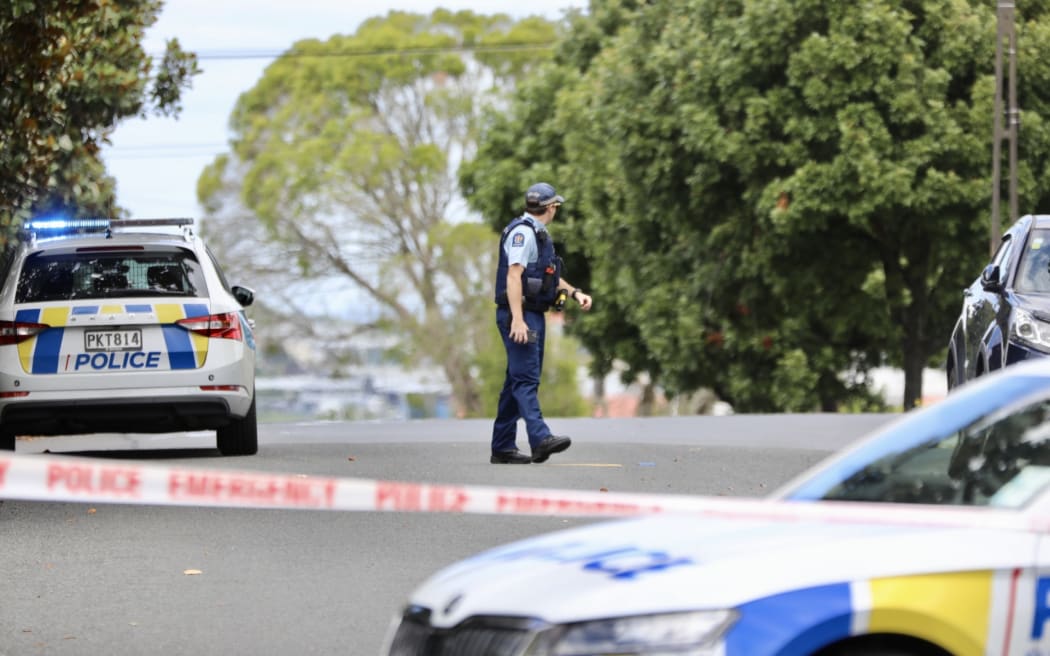 Police at the scene of a shooting in Onehunga - 16/01/26