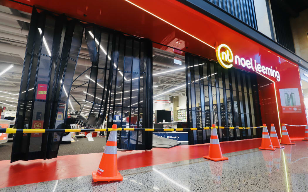 Ormiston Town Centre mall ram raid - Noel Leeming store