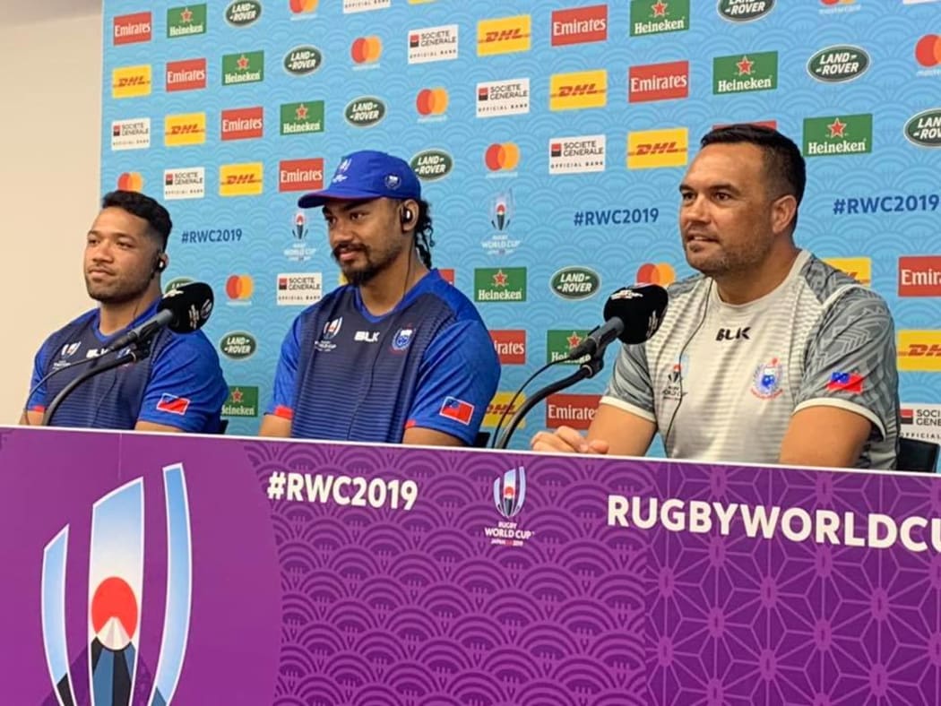 Samoa coach Steve Jackson, (right), alongside captain Chris Vui, (middle) and Motu Matu'u