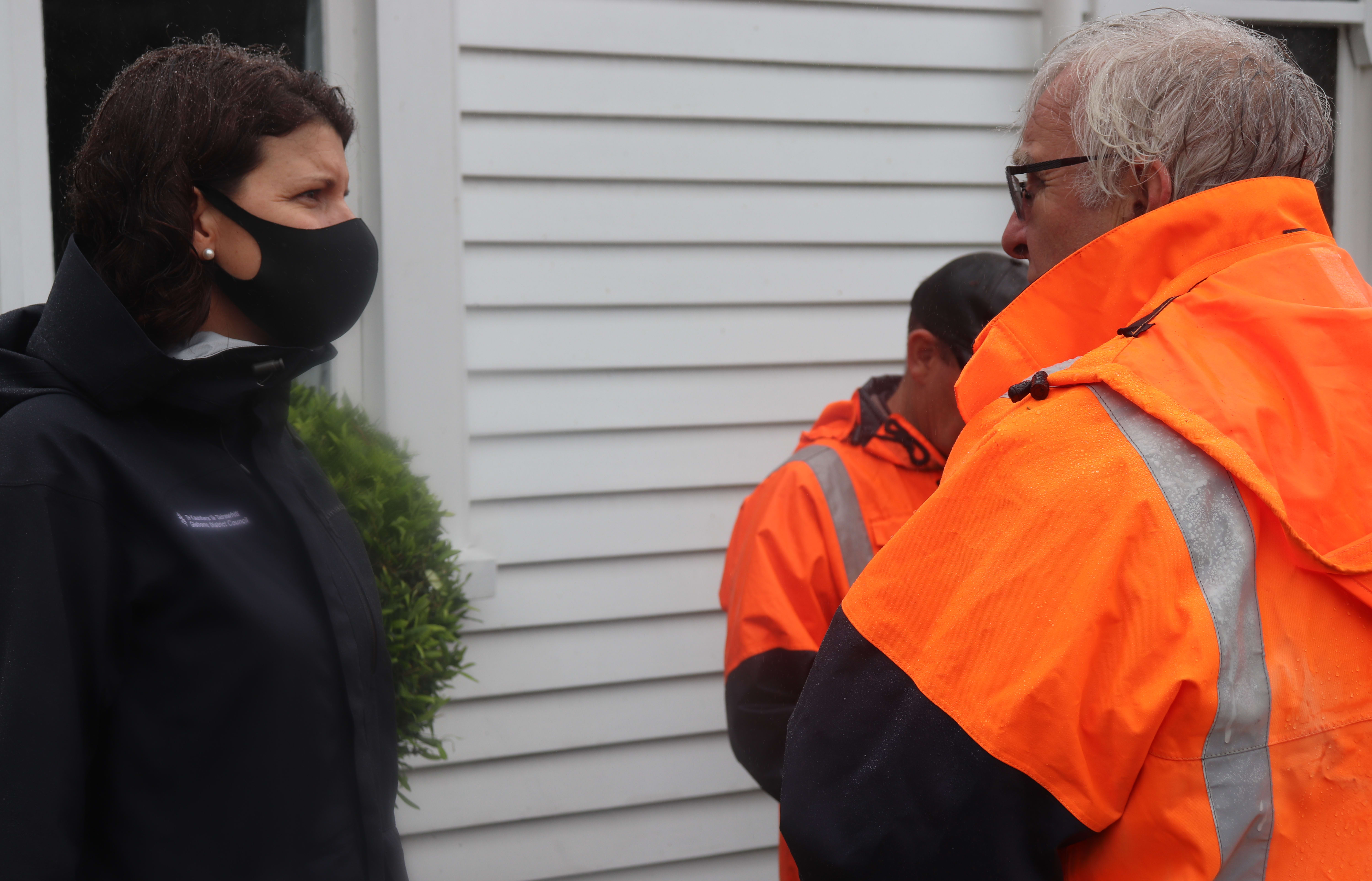 Gisborne Mayor Rehette Stoltz speaks to district council staff about the damage around the city.