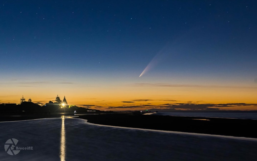Bioluminescence light show on  Paraparaumu beach