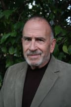 Yossi Alpher
