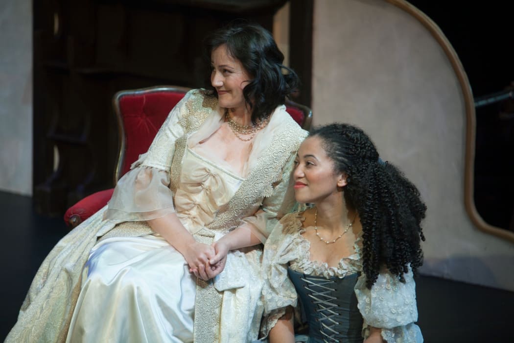 Kate Lineham as The Countess and Emily Mwila as Susannah in "The Marriage of Figaro"