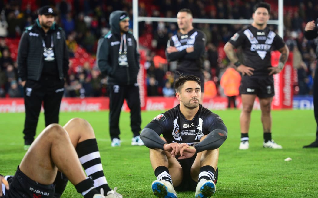 Shaun Johnson and other Kiwis after Four Nations loss to Australia 2016.
