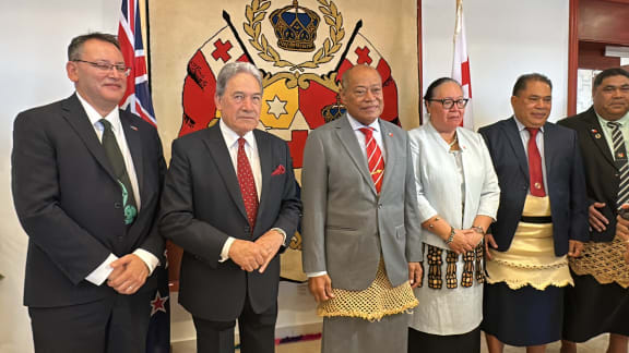 Dr Shane Reti, left, Winston Peters, second left, with Acting PM Samiuela Vaipulu and Tongan government officials. 7 February 2024