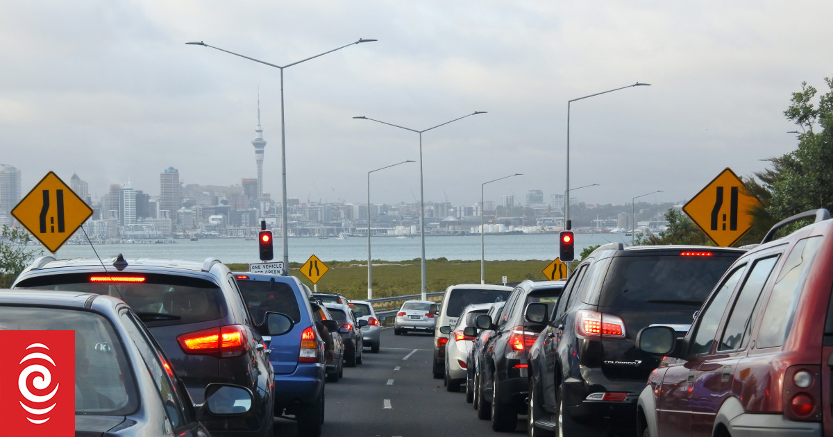 Fuming over transport policy - Vimarsana News