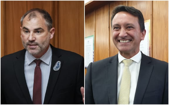 Glen Bennett and David Macleod