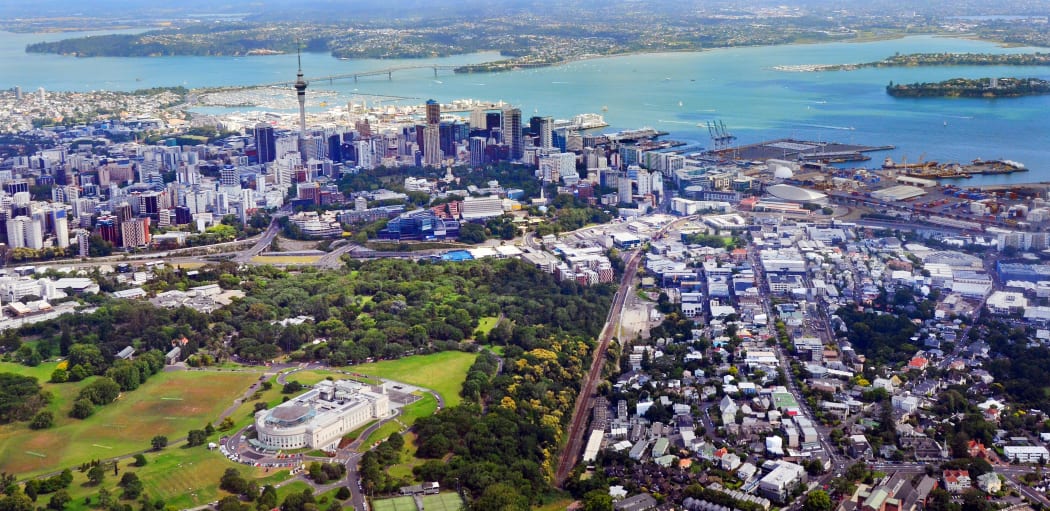 A bird's eye view of Auckland (2016)