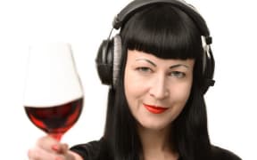 Dr Jo Burzynska