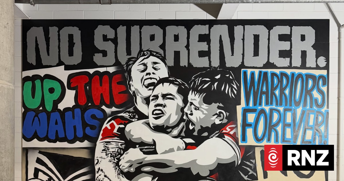 Watch: Artist Otis Frizell smashes out 17-hour Warriors mural in time lapse video