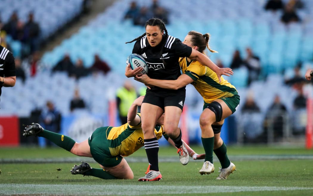 Black Ferns back Ruahei Demant on attack.