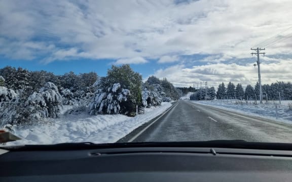 It has stopped snowing in Te Anau and is clearing up to be a beautiful day.