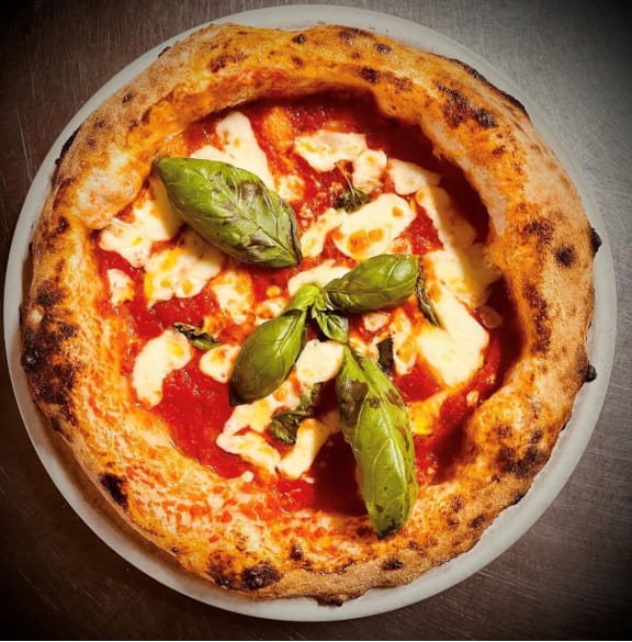 4li8ezv pizza4 jpg