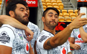 Shaun Johnson takes a selfie with Konrad Hurrell, Warriors team naming for the NRL Auckland Nines, 2016.