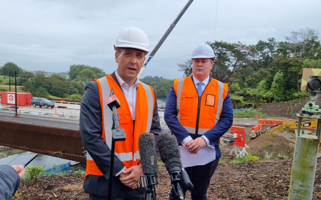 Local Government New Zealand’s vice president, and Lower Hutt Mayor, Campbell Barry with Infometrics principal economist Brad Olsen.