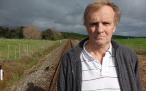 Eltham dairy farmer Bill Gribble says it is uneconomic to lease the KiwiRail land at the new price.