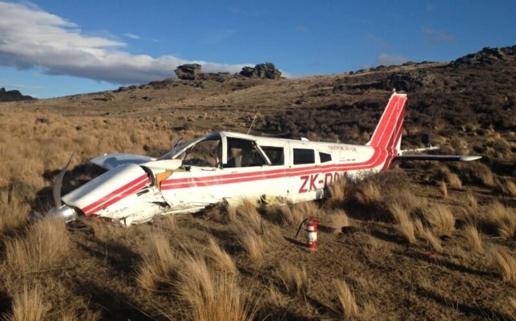 The plane crashed near a remote airstrip close to the Poolburn Dam.