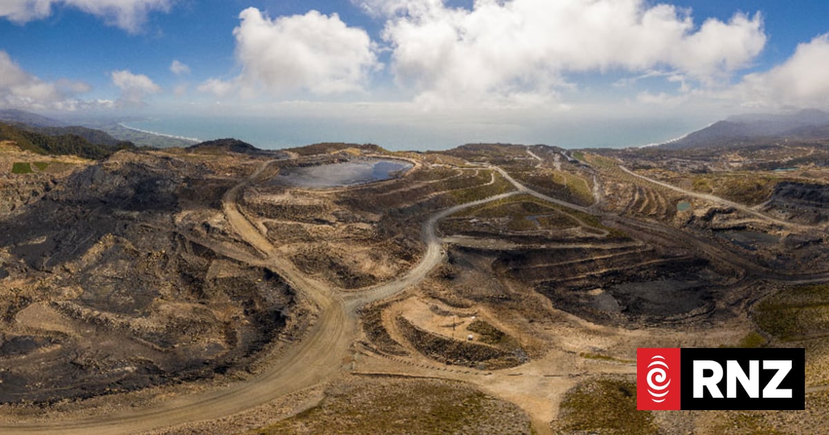 Mining company Bathurst Resources lodges fast-track application to extend West Coast coal mining