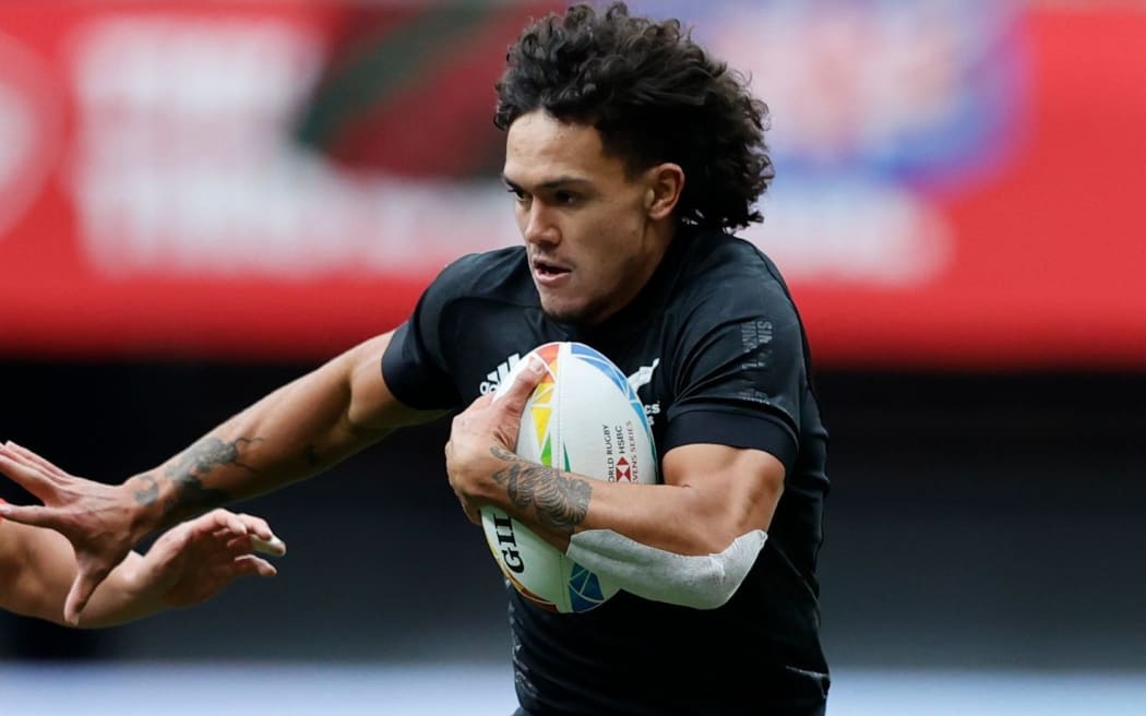 New Zealand Sevens player Moses Leo in action in Vancouver.