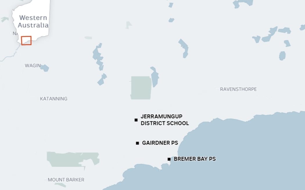 Map showing proximity of Gairdner Primary School to other schools.