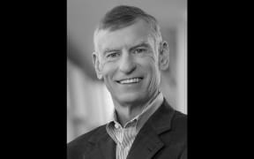Well-regarded Dunedin-born businessman Glenn Renwick, has died in a multi-vehicle crash in Florida.