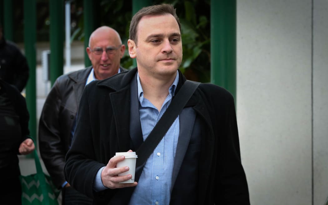 Lecretia Seales husband Matt Vickers, walking into High Court. 27/05/2015