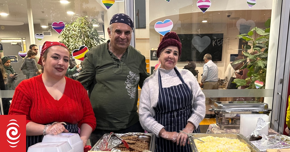 In pictures: Auckland's Ramadan Night Markets in New Lynn - Vimarsana News