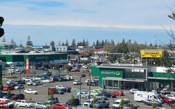 Supplied/Andrew Frame
Napier's two Woolworths are over the road from each other, with a Pak'n'Save beside them for company.