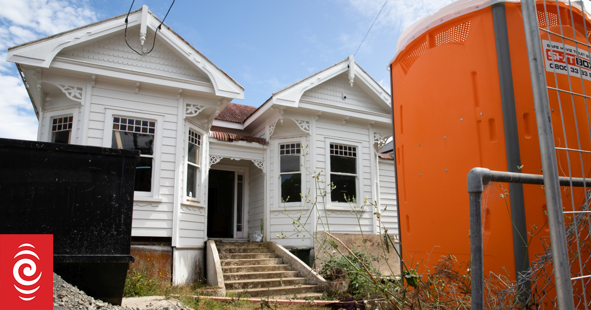 Man entombed in concrete for a decade; death ruled 'undetermined'