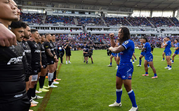 Toa Samoa during the cultural challenge during the Paciﬁc Championships rugby league test between New Zealand Kiwis v Toa Samoa at Go Media Stadium.