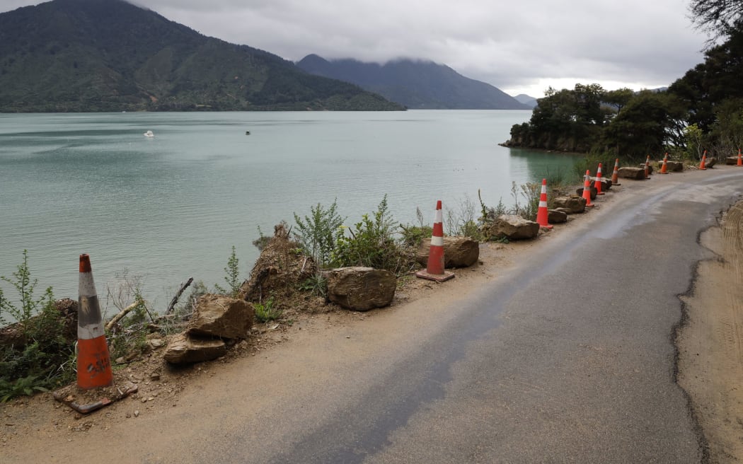 Moetapu Bay Rd, off Kenepuru Rd, is down to one lane in parts.