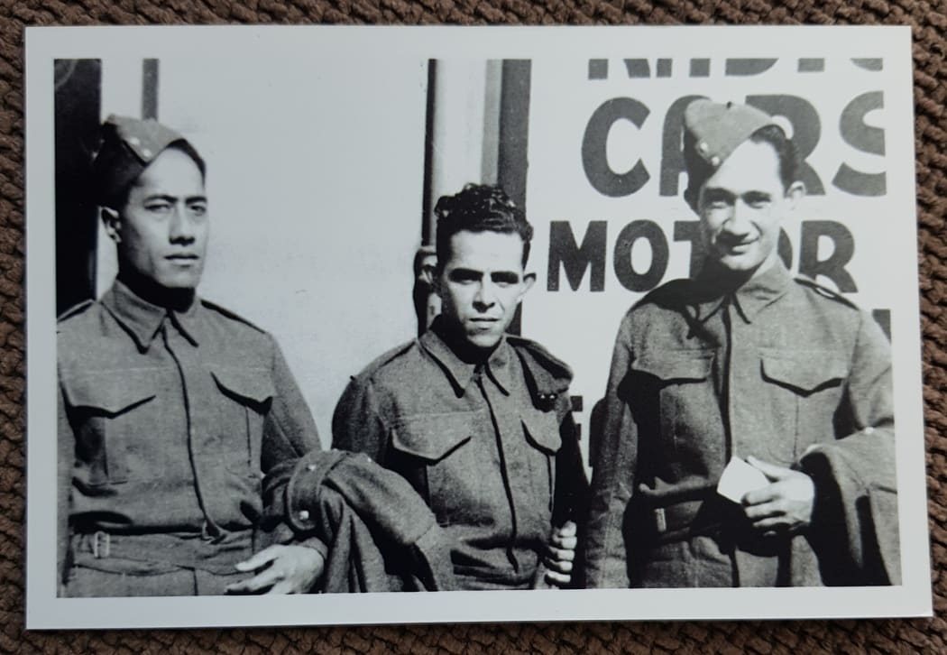 (L-R) Joseph Vailima, Manoel Santos, Aleki Leger