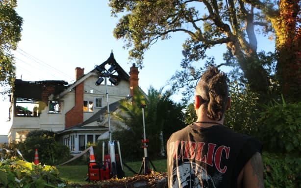 Resident who escaped backpackers blaze says the accommodation was his ...