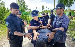 Police trainers from China visited the island of Malekula to educate 13 local police officers. (Supplied: Chinese Embassy in Vanuatu)