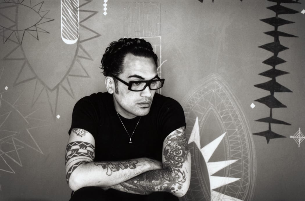 Pauly Fuemana - OMC