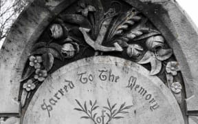 Headstone in Makaraka cemetery, Gisborne