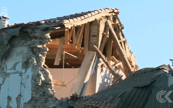 State of emergency declared in central Italy after quake kills 250