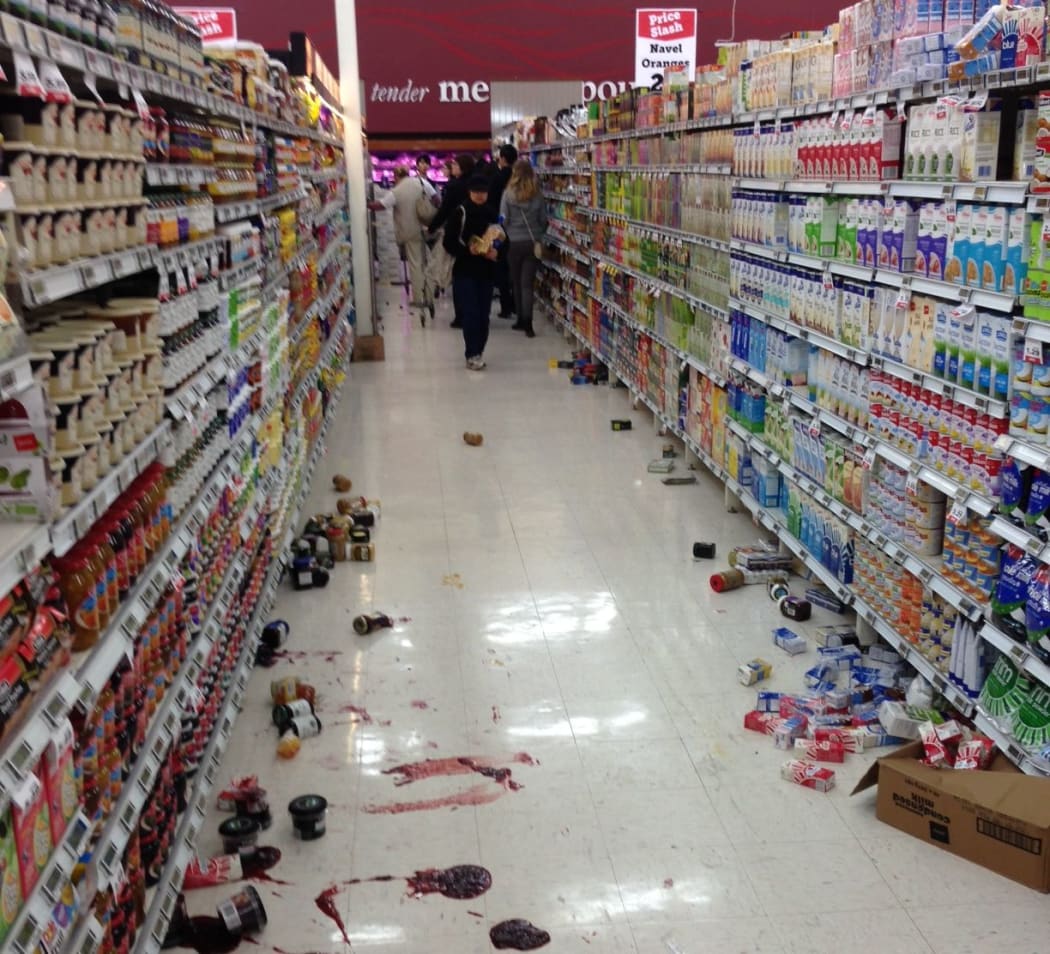 New World Chaffers supermarket in Wellington after the quake.