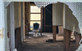Andrew Marshall's house in Swanson has been red-stickered after the Auckland Anniversary floods in 2023, but looters are taking advantage of the family's absence.