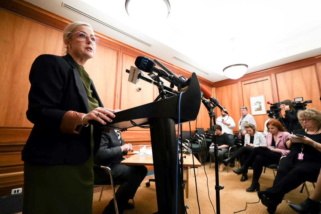 External reviewer Debbie Francis reveals details of her report into bullying at Parliament.