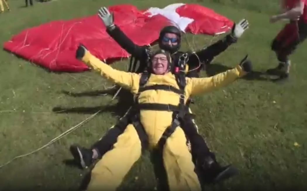 Verdun Hayes has become the oldest ever skydiver at 101 years and 38 days old.