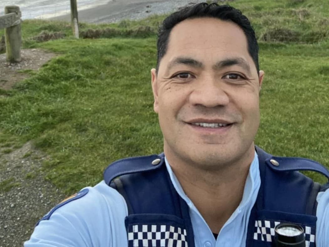 Police officer Steve Ioane is fundraising to pay for treatment in fight for his life.